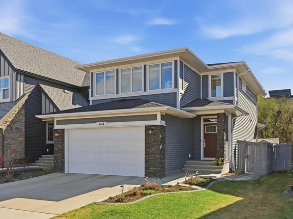 2413 San Fortunato St NW, Edmonton, AB T5E 6W2