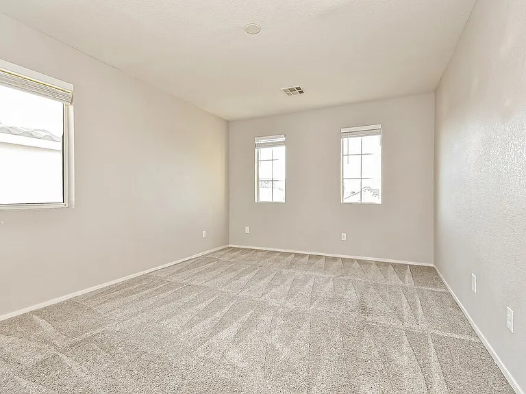 5044 Drifting Creek Ave — Photo 15