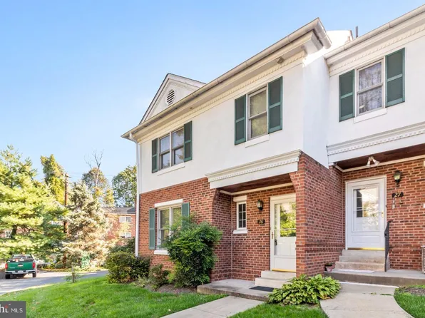 115 Roumfort Rd Unit 26, Philadelphia, PA 19119