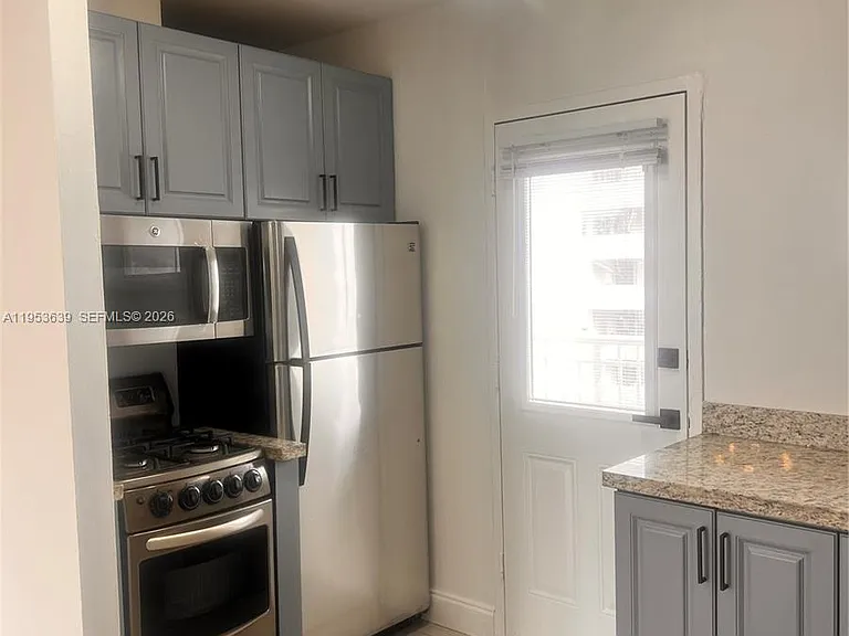 1300 Lincoln Rd #B902 — Photo 7