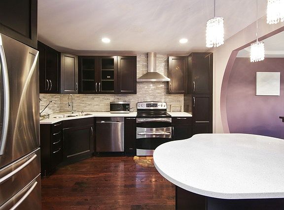 3rd image of 736 Grouse Ct #0