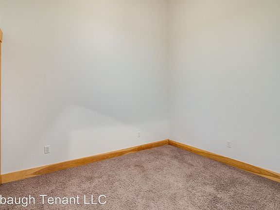 4th image of 401 S Washington Sq #404