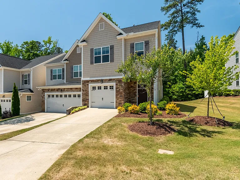 113 Zante Currant Rd — Photo 2