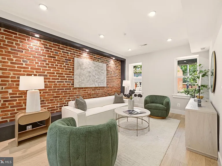 724 Rock Creek Church Rd NW #A — Photo 5