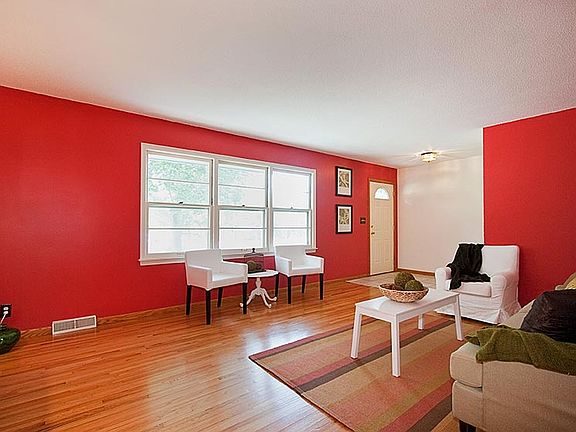 3rd image of 5205 W 92nd Street Cir