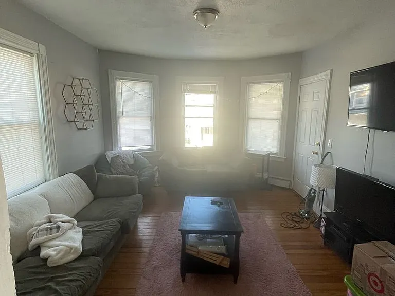 624 Smith St — Photo 5