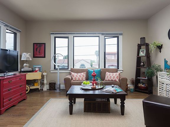 4th image of 2800 Madera Ave #5208