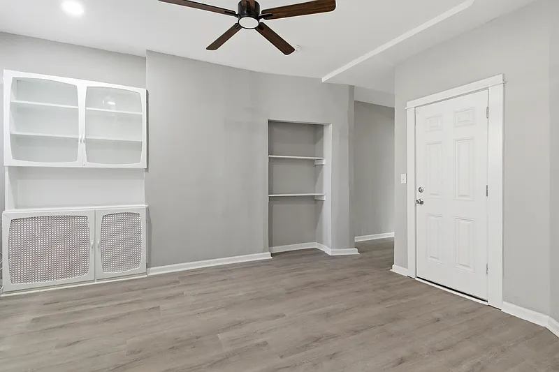 Building Photo - 2322 Callow Ave #2