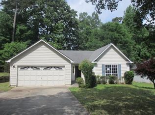 1419 Oak Knoll Dr NE, Conyers, GA 30012