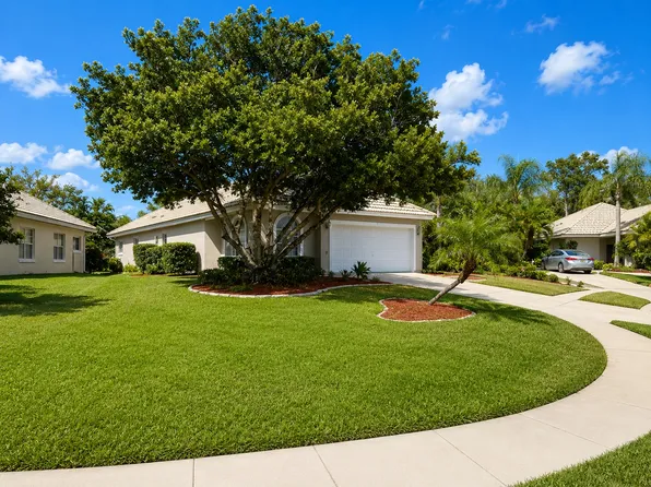 8007 Saint Andrews Way, Mount Dora, FL 32757