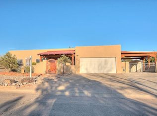 94 Wyoming Autumn Rd NE, Rio Rancho, NM 87124