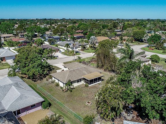 3rd image of 5557 Pernod Dr