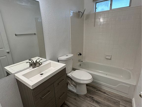 3rd image of 4013 W Whispering Wind Dr