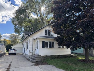 937 East Moreland BOULEVARD, Waukesha, WI, 53186