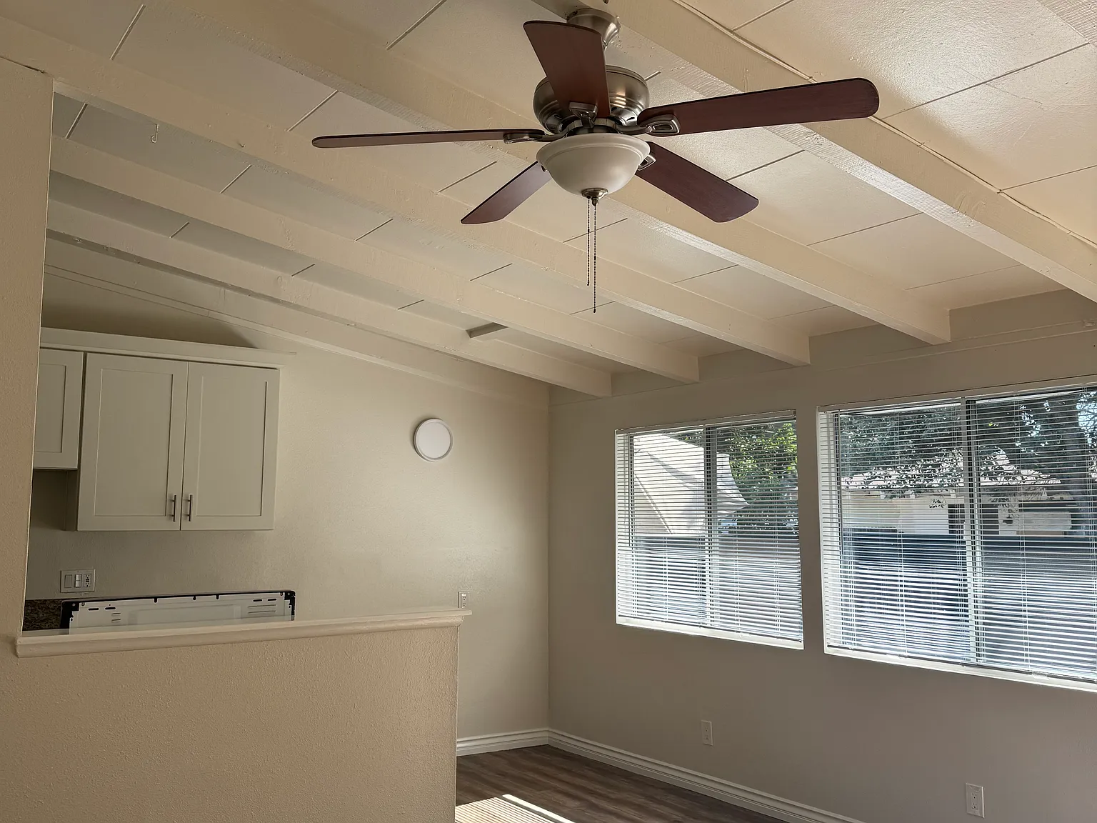 1 bed, 585 sqft, $1,995 — Photo 4