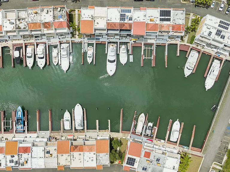 E28 Boqueron Marina — Photo 5