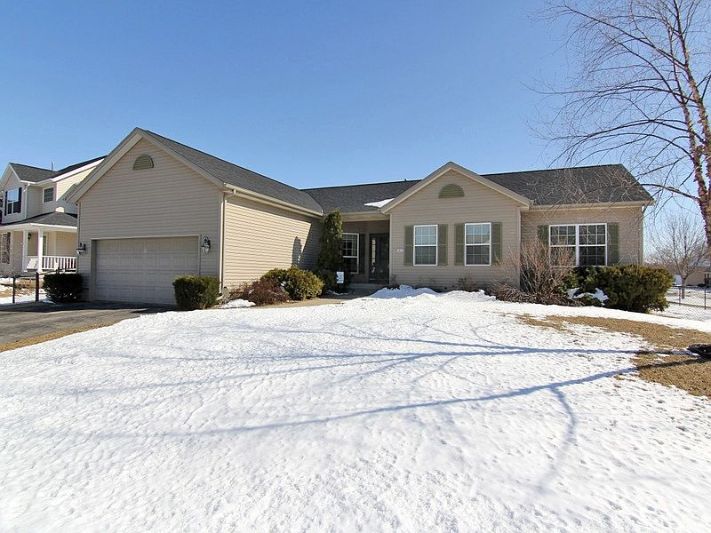 Front View of Home