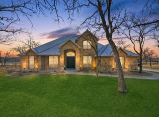 137 Silver Saddle Cir, Weatherford, TX 76087