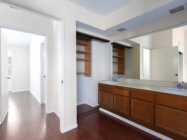 10523 Matinal Cir — Photo 20