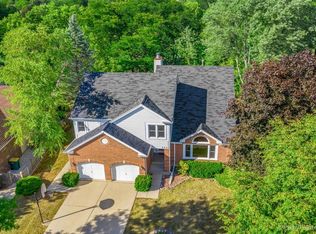 2334 Acorn Pl, Buffalo Grove, IL 60089