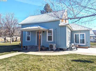 1501 Jasper St, Cove, OR 97824