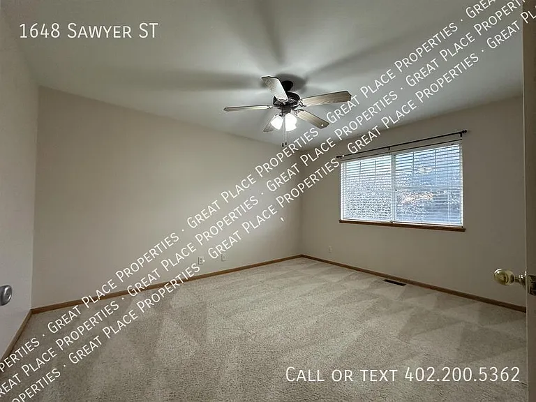 1648 Sawyer St — Photo 12