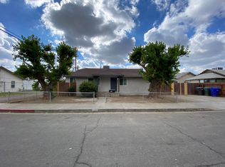 424 W Willow St, Exeter, CA 93221