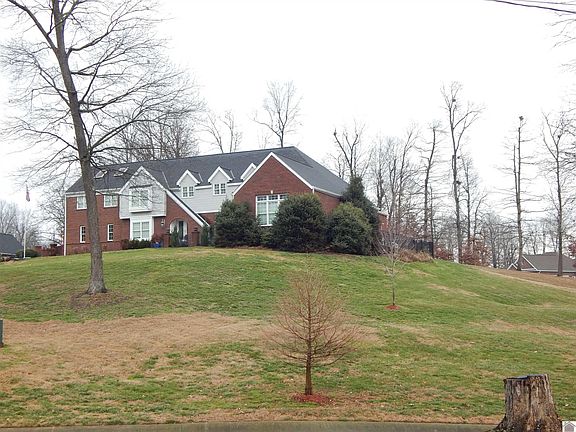 5th image of 813 Oakwood Ave