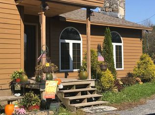 72 Jolly Rd, Amsterdam, NY 12010