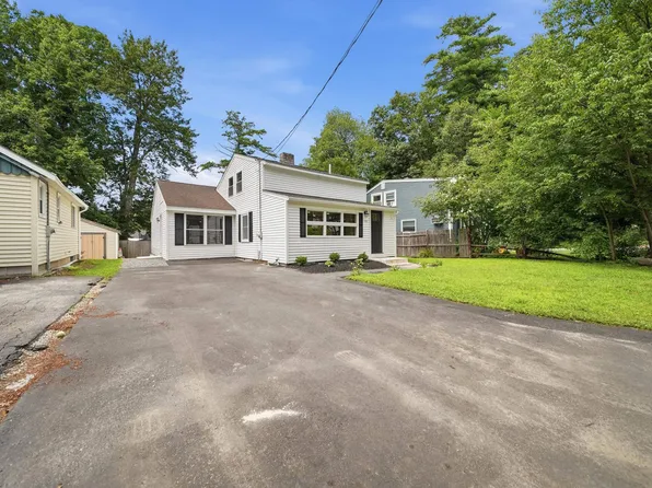 110 Millville Circle, Salem, NH 03079