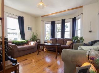 7 Roberts St #3, Brookline, MA 02445