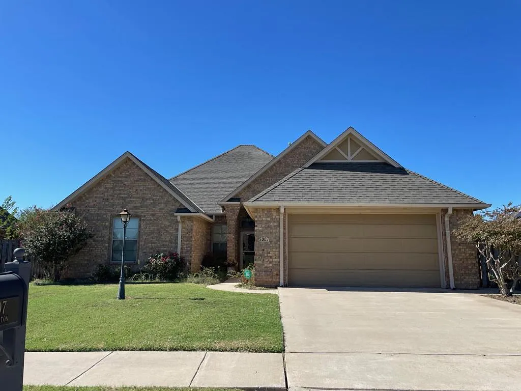 5007 NE Haddington Pl — Photo 1