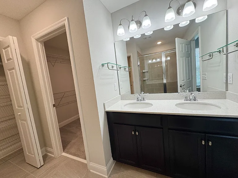 13870 Harlowton Ave — Photo 24