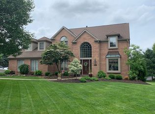 5566 Beverly Ct, Bethel Park, PA 15102