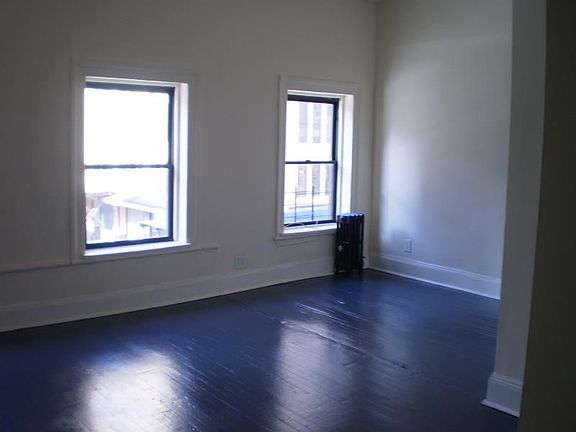2nd image of 464 W 25th St APT 4