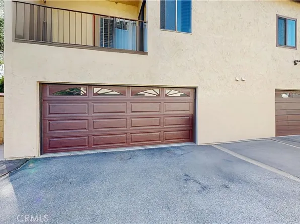 15414 Gault St, Van Nuys, CA 91406