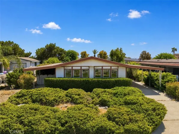 661 Roadrunner Way, Perris, CA 92570