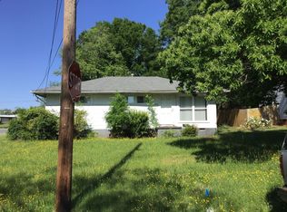 2220 Hubert St, Greensboro, NC 27403