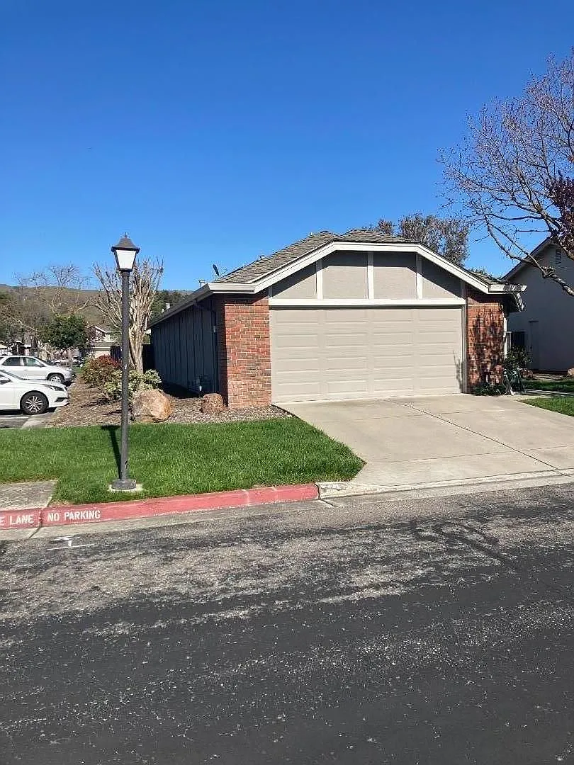 17150 Percheron Ct photo 1