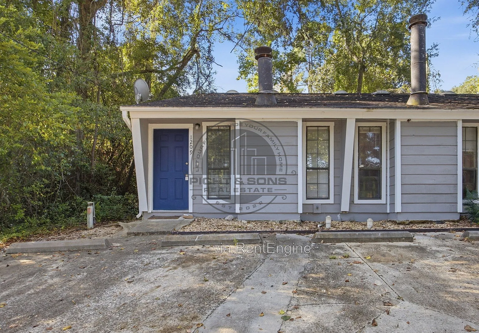 1 bed, 1.0 bath, 848 sqft, $995 — Photo 1