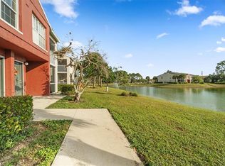 185 Santa Clara Dr APT 15, Naples, FL 34104