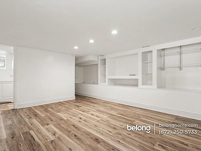 21W546 Bemis Rd — Photo 10