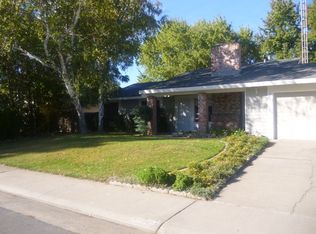 9973 Meadow Oak Cir, Elk Grove, CA 95624