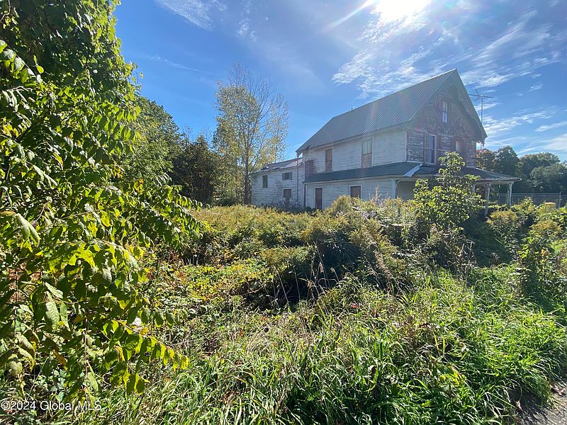 2nd image of 2574 S Moriah Road