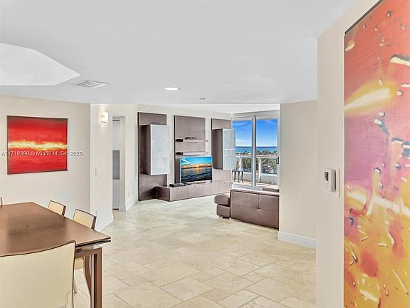 3rd image of 21055 Yacht Club Dr APT 1102