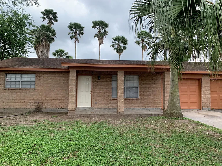 5901 Sunrise Blvd #A — Photo 3