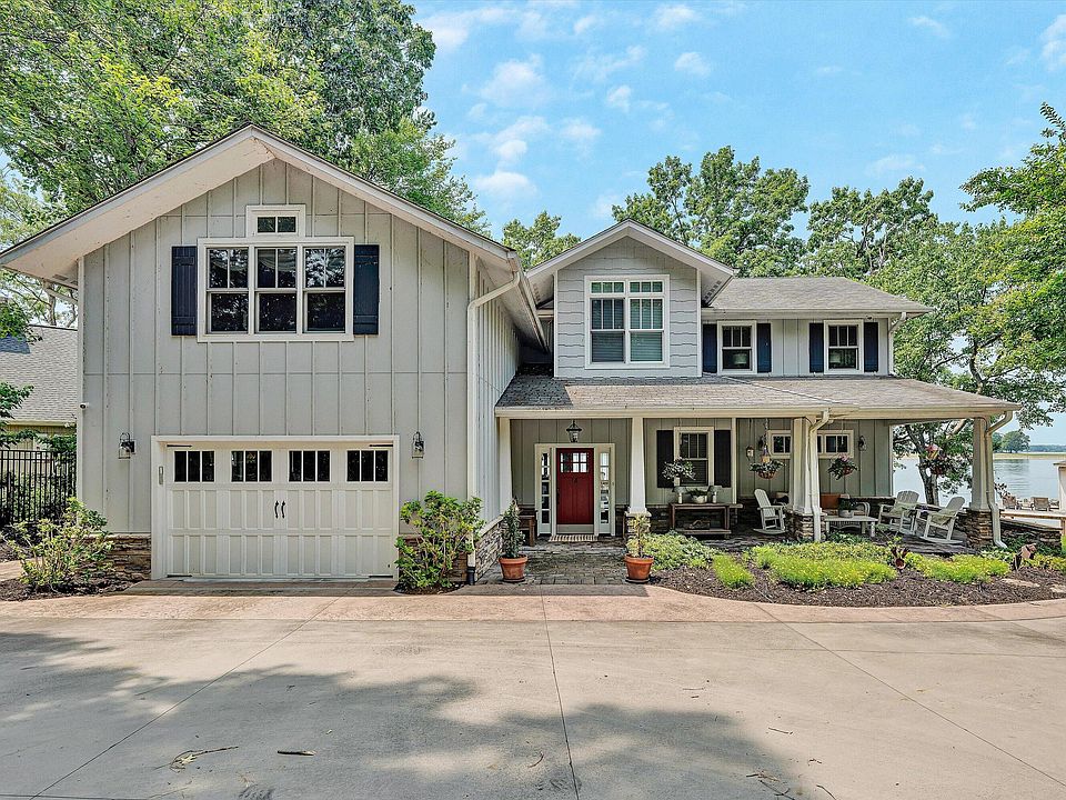 1st image of 103 Bluebird Ct