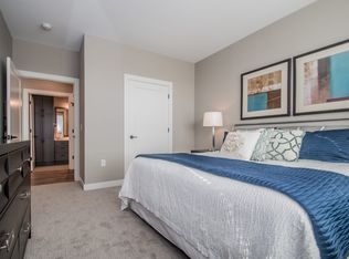 254 Veranda Ln #251-214, Racine, WI 53406