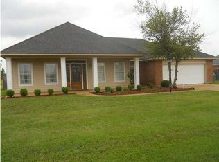 2128 Crossbridge Blvd, Byram, MS 39272