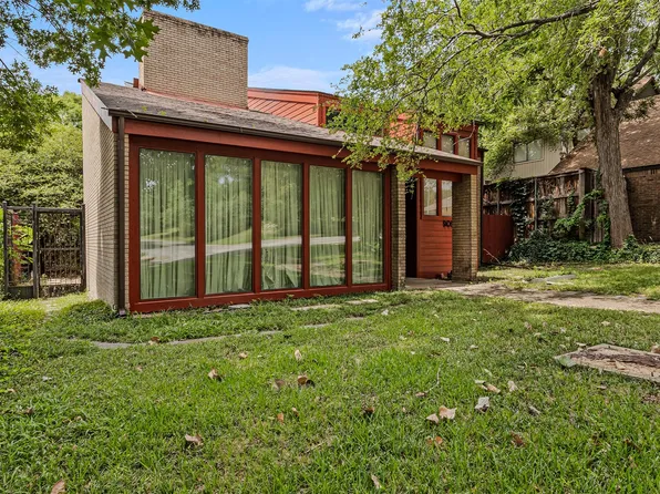 905 Easton Pl, Dallas, TX 75218
